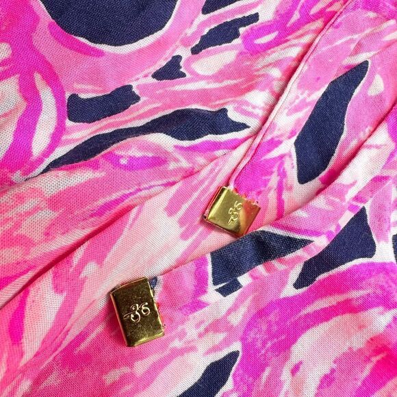 Lilly Pulitzer - Katia Shorts: "High Tide Navy Via Amor" Small - Picture 5 of 10